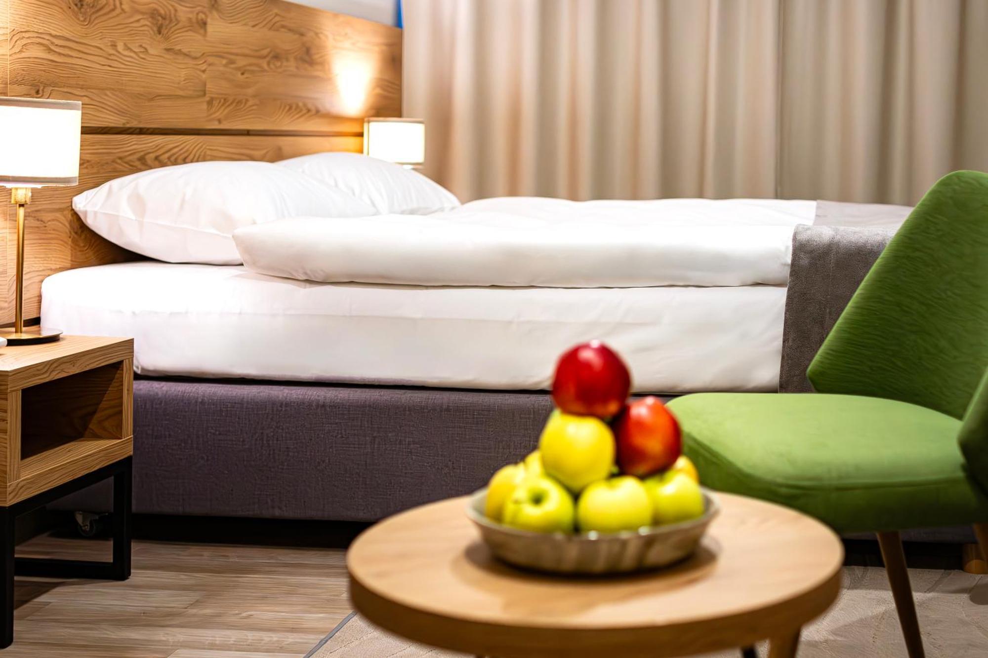 Novy Hotel เจโลนากูรา ภายนอก รูปภาพ