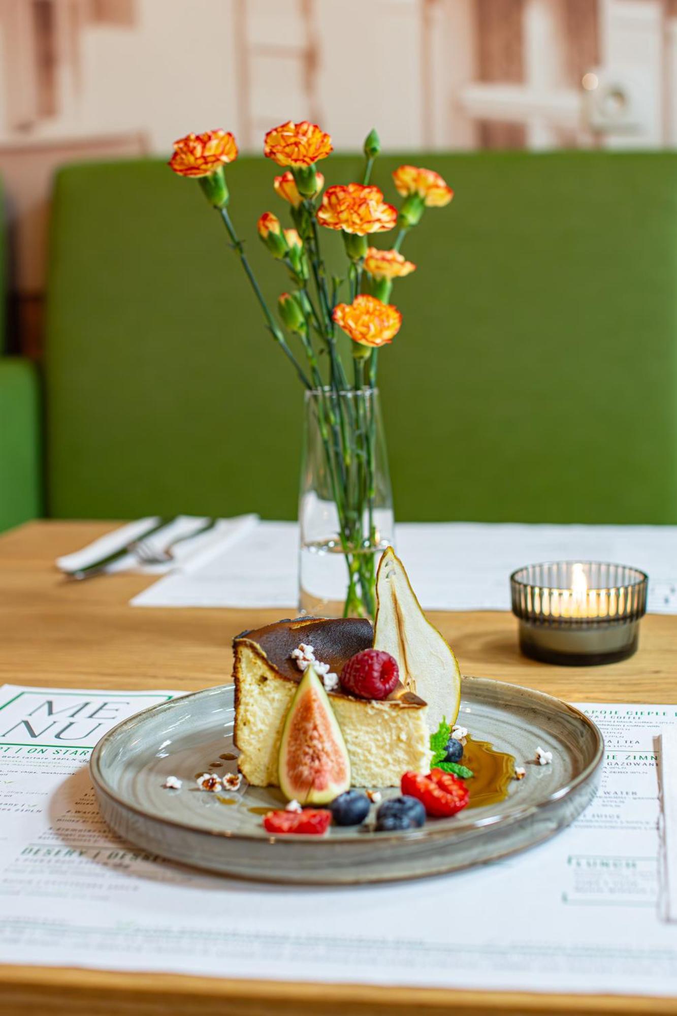 Novy Hotel เจโลนากูรา ภายนอก รูปภาพ